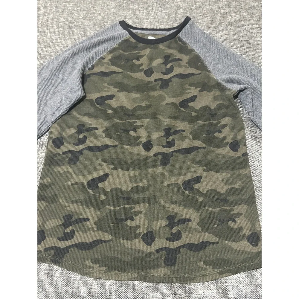 Old Navy Boys XXL (18) Thermal Shirt Camo Raglan Long Sleeve